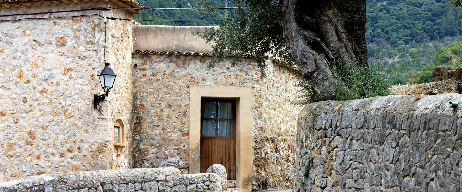 Advantage of Stone Houses